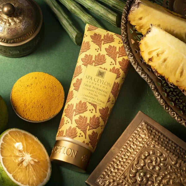 True Turmeric - Vitamin C Glow - Facial Cleansing Foam 150ml